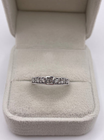 9ct white gold diamond cluster ring