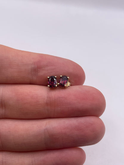 9ct gold garnet earrings