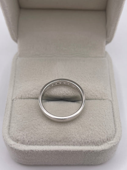 9ct white gold diamond ring