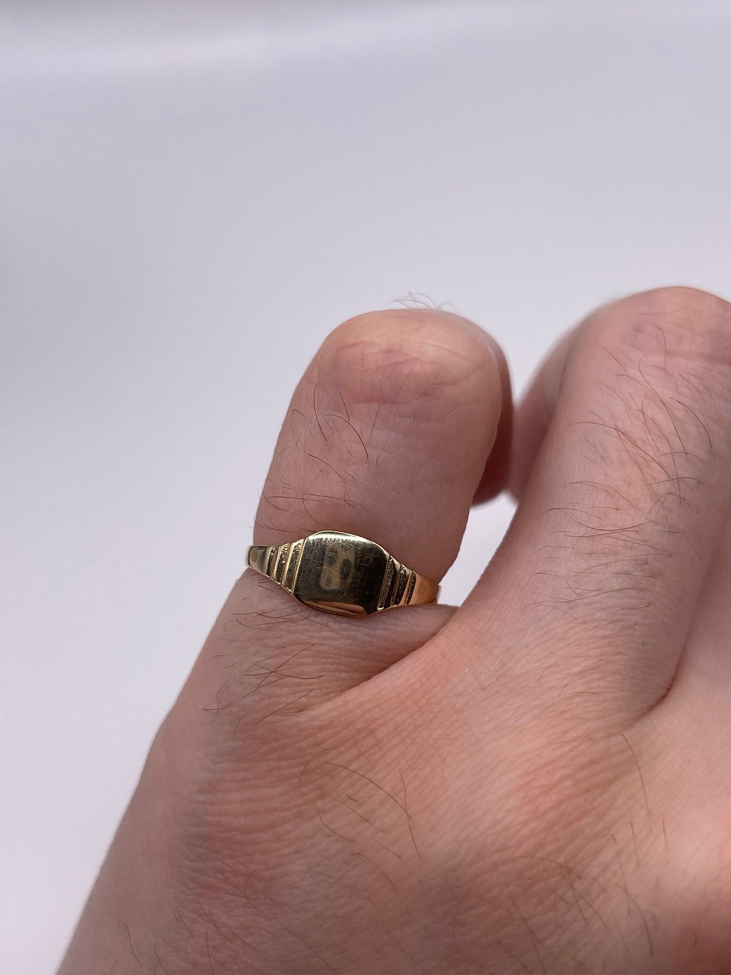 9ct gold signet ring