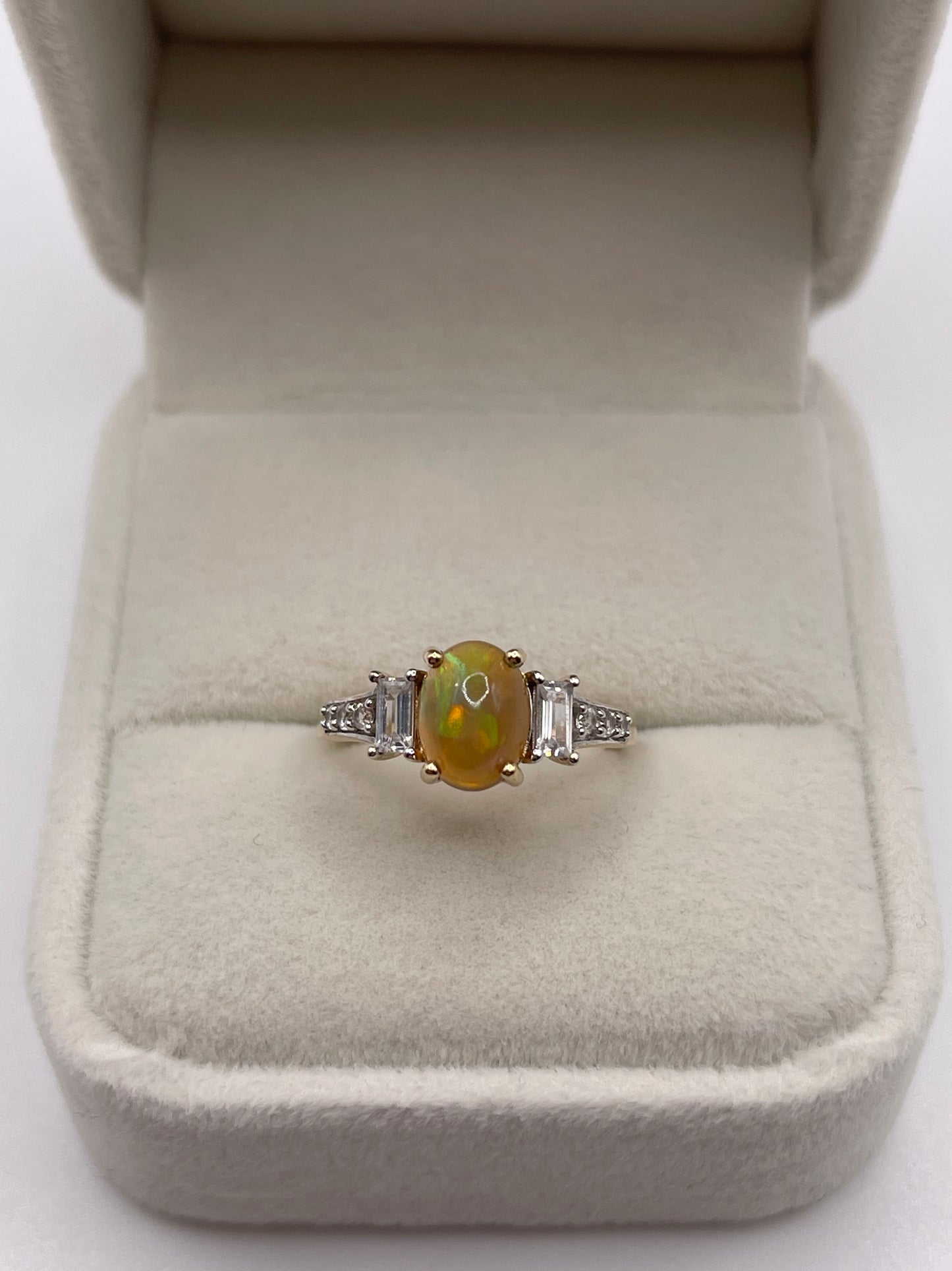 9ct gold opal and zircon ring