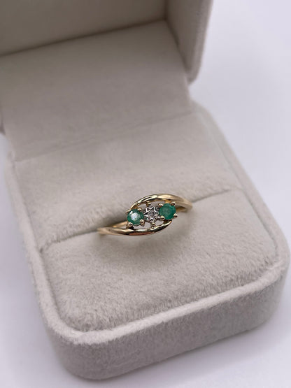 9ct gold emerald and diamond ring