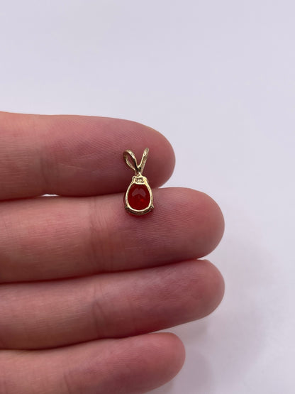 9ct gold fire opal pendant