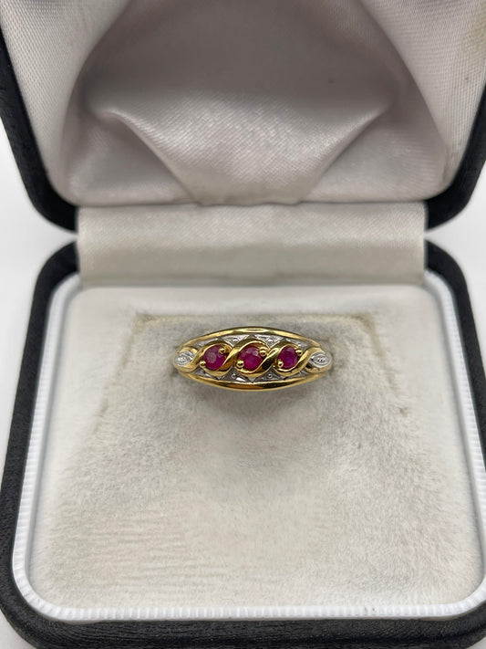 9ct gold ruby ring