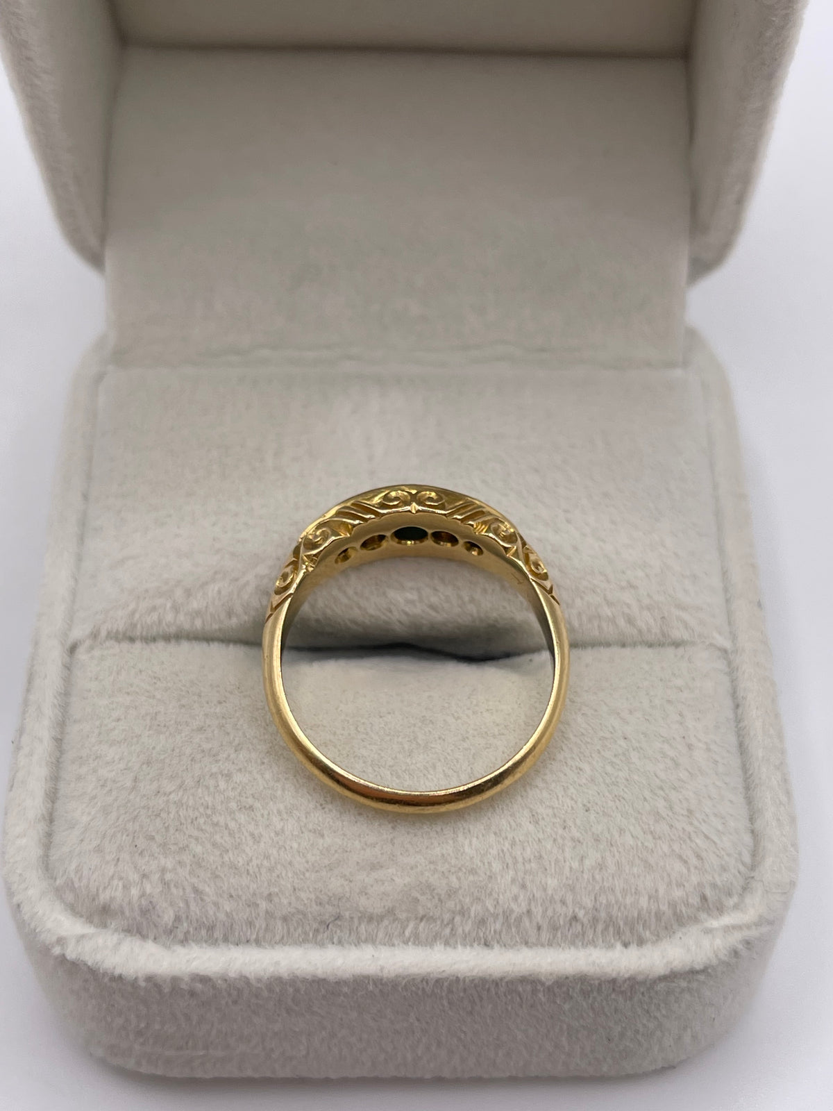 Antique 18ct gold emerald and diamond ring