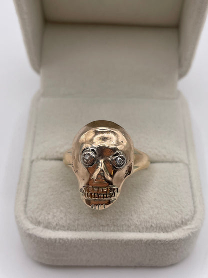 Heavy 9ct gold diamond skull ring