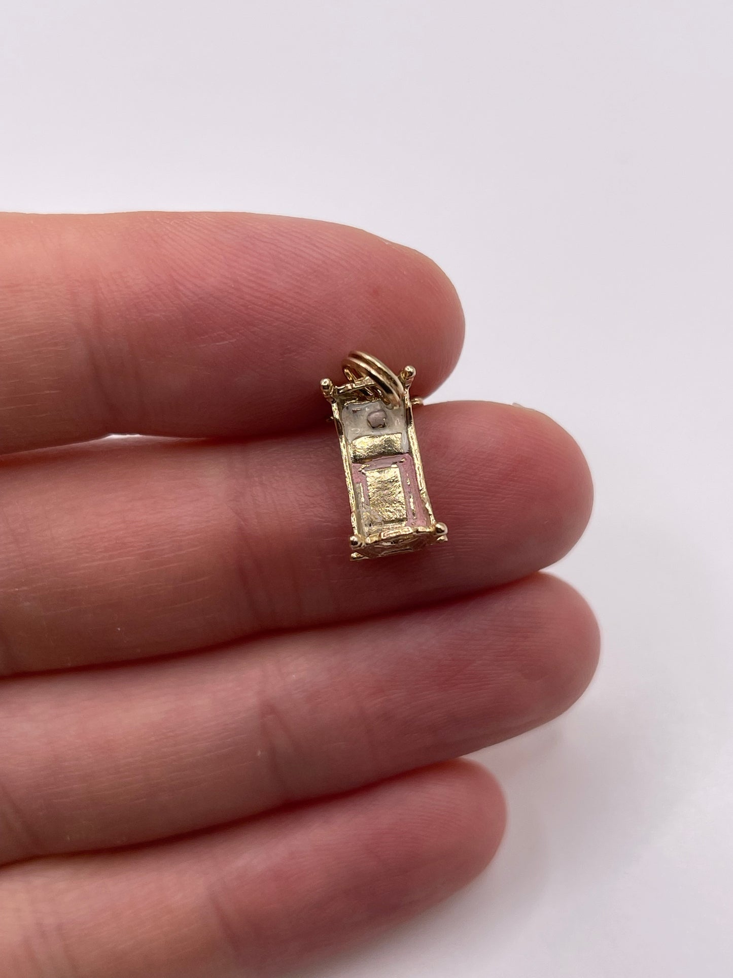 9ct gold cot charm