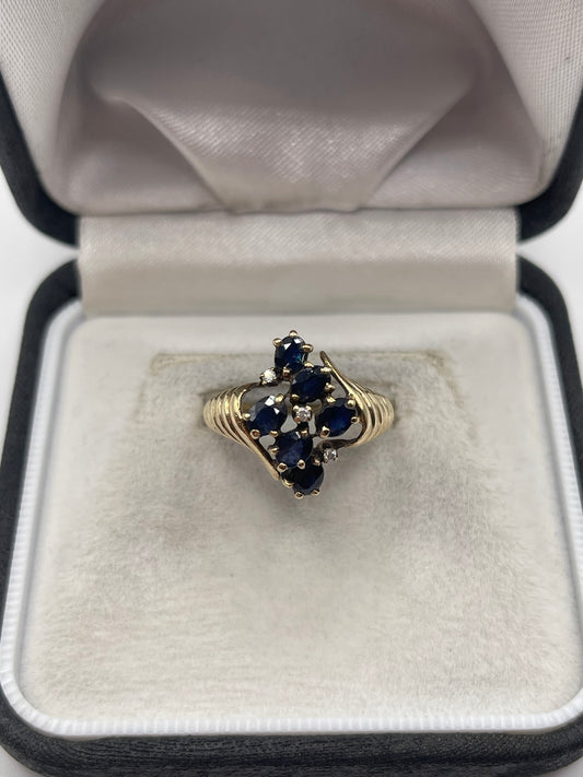 9ct gold sapphire and diamond ring
