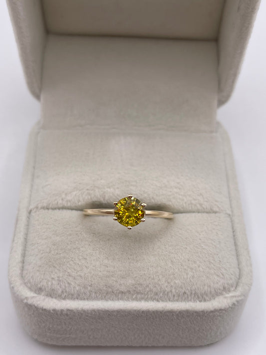 9ct gold sphene ring