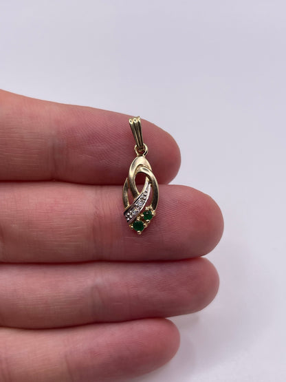 9ct gold emerald and diamond pendant