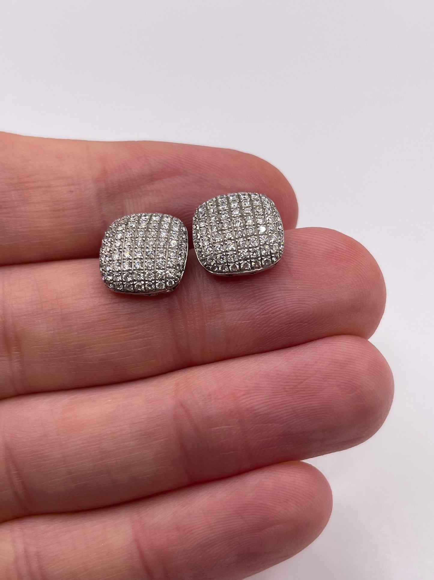 18ct gold diamond cluster earrings