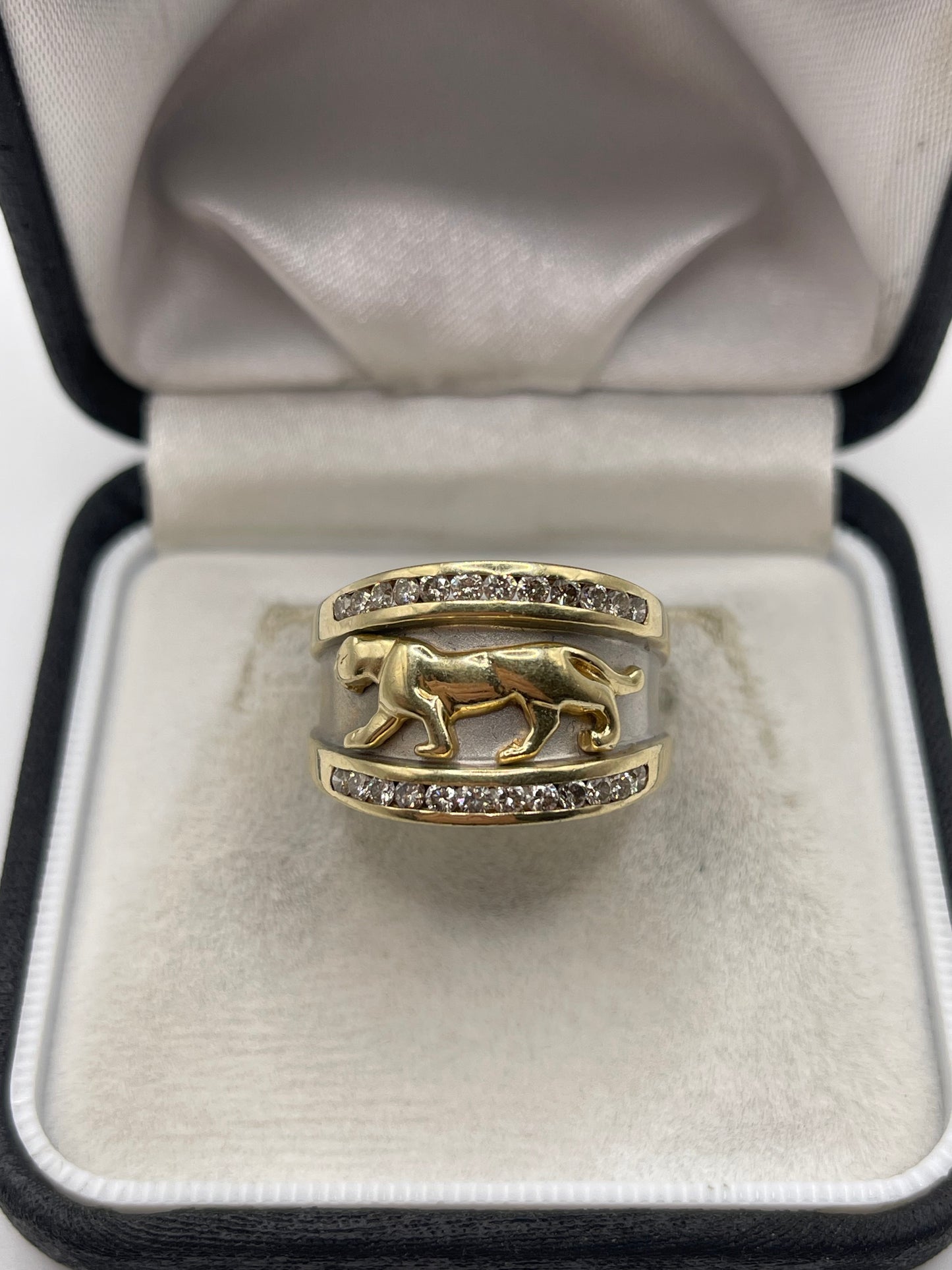 Heavy 14ct two tone gold diamond panther ring