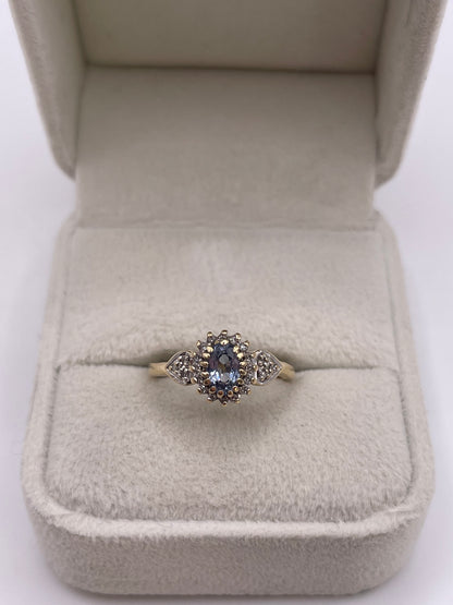 9ct gold sapphire and diamond ring