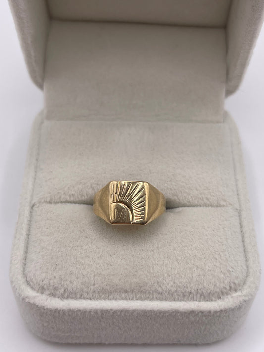 9ct gold signet ring