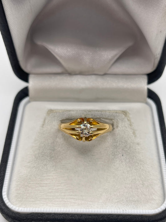 18ct gold diamond gypsy ring