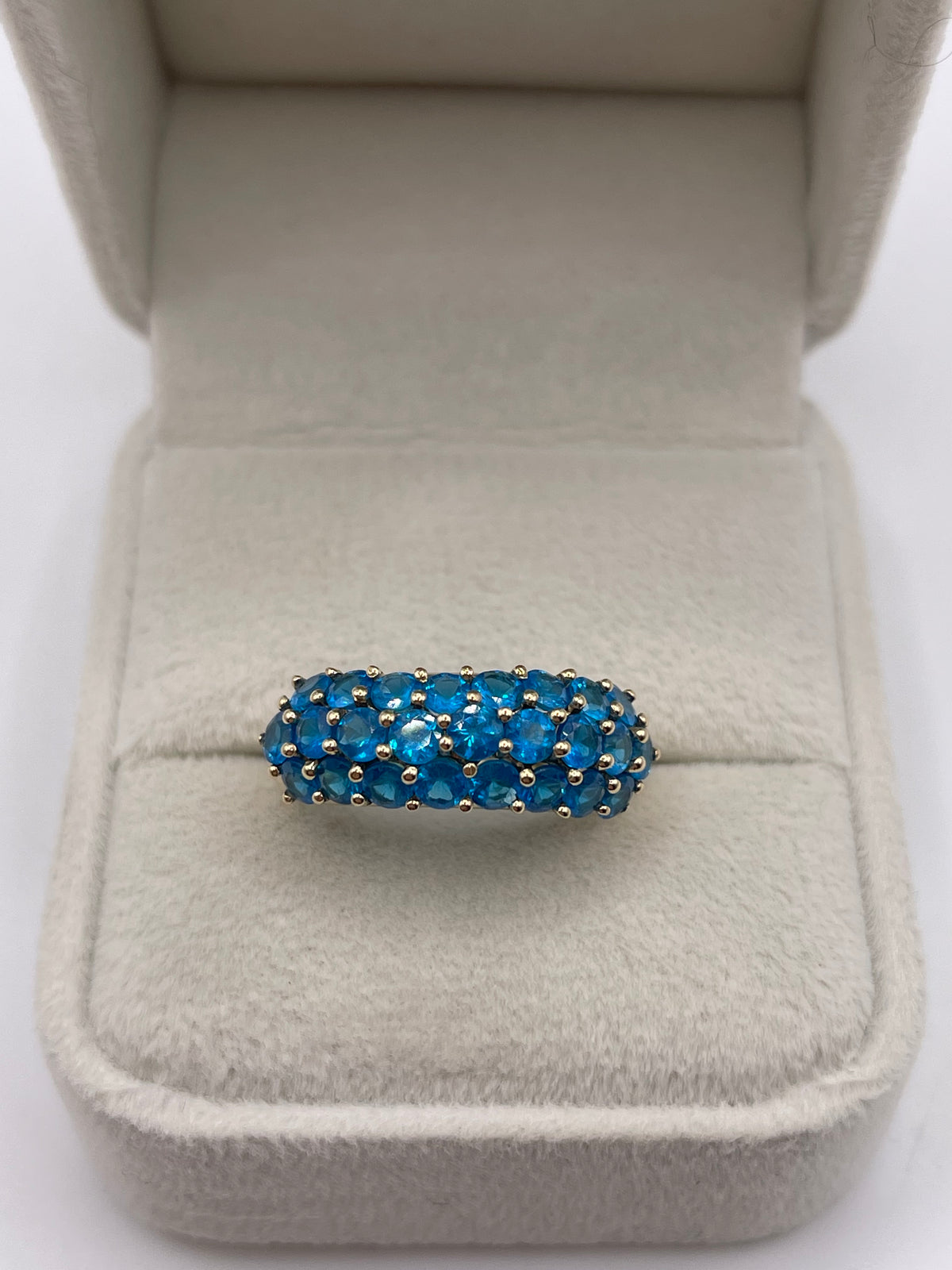 9ct gold blue apatite cluster ring