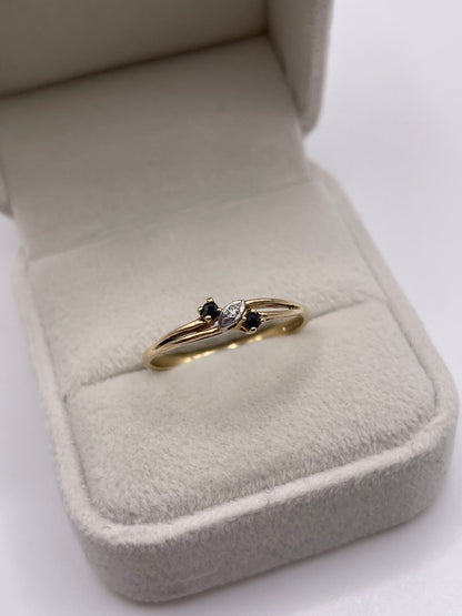 9ct gold sapphire and diamond ring