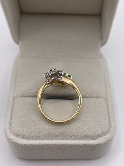 14ct gold emerald and diamond ring