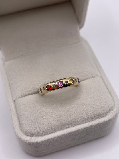 9ct gold sapphire and diamond ring