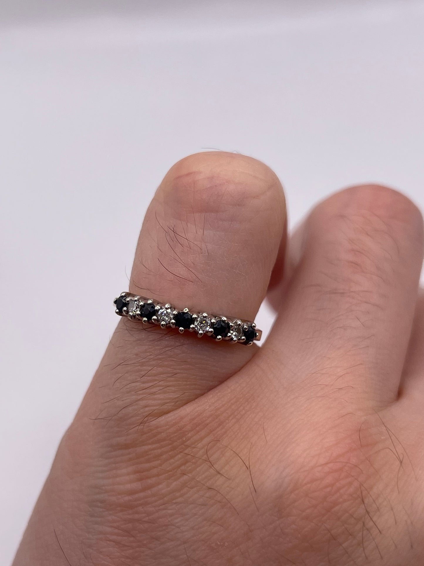 9ct gold sapphire and diamond ring