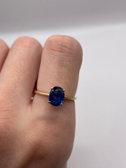 9ct gold kyanite and diamond ring