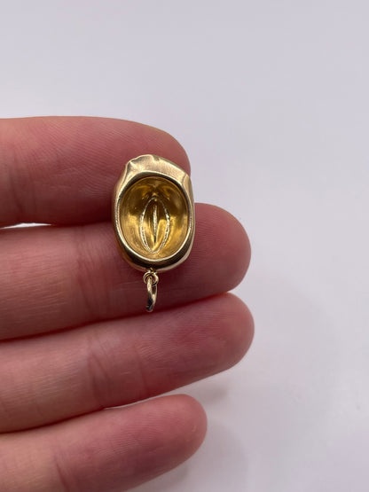 9ct gold cowboy hat charm