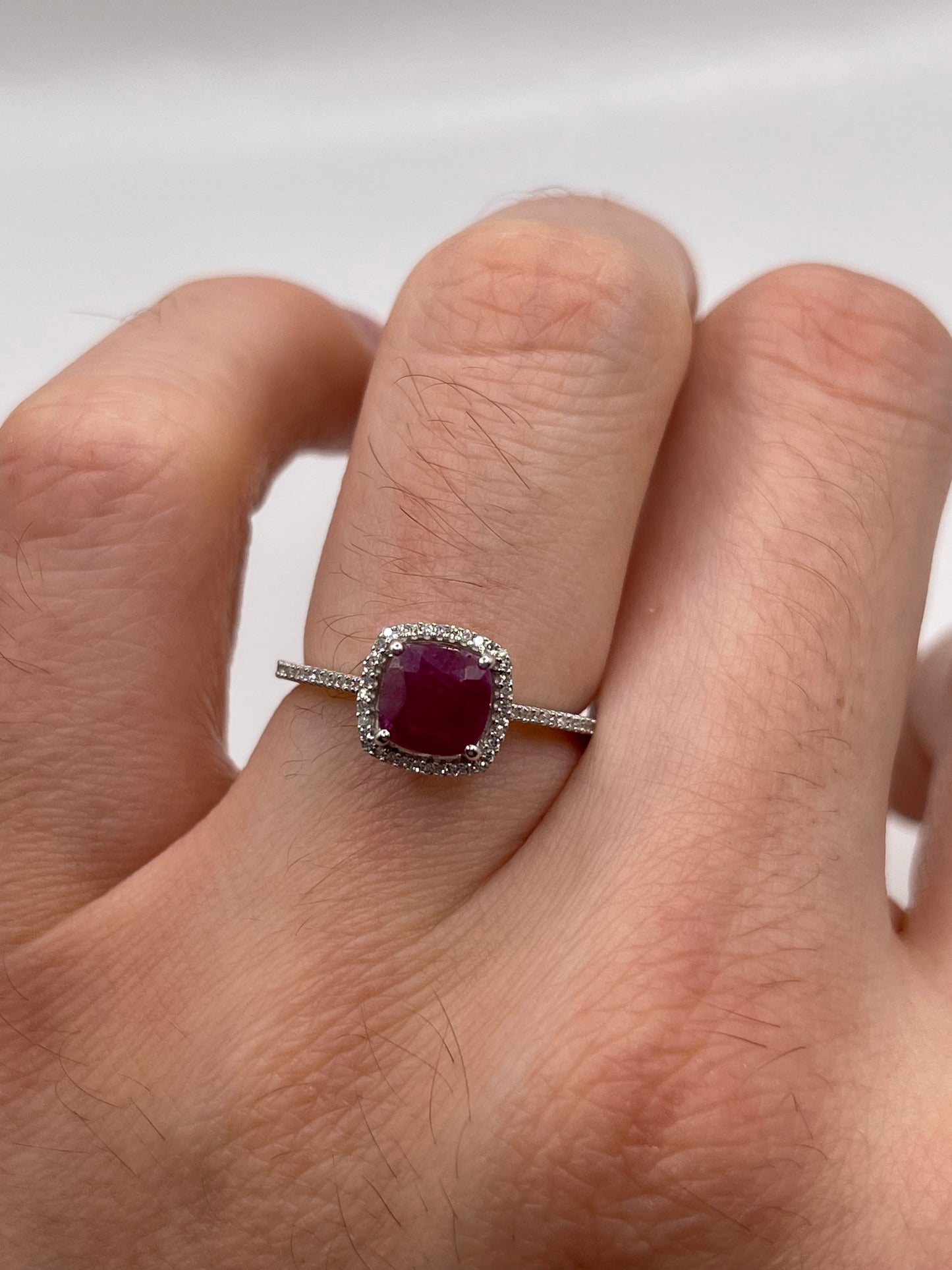 9ct white gold ruby and diamond ring