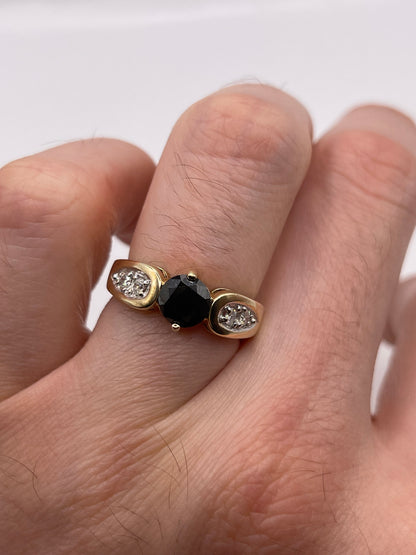 9ct gold diamond ring