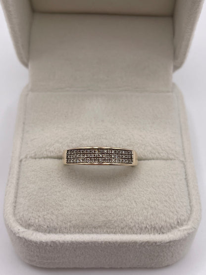 9ct gold diamond cluster ring