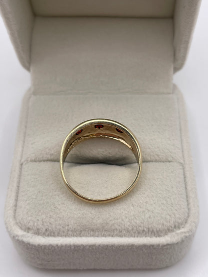 9ct gold garnet gypsy ring
