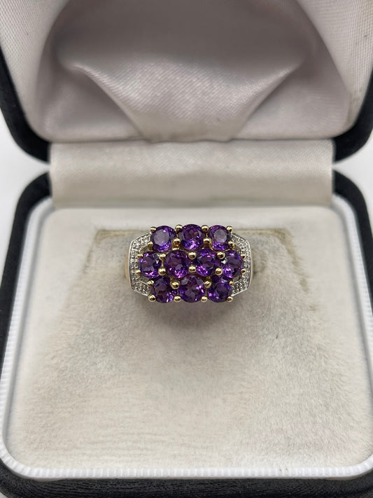 9ct gold amethyst and diamond cluster ring