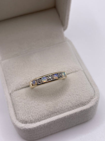 9ct gold opal and diamond ring