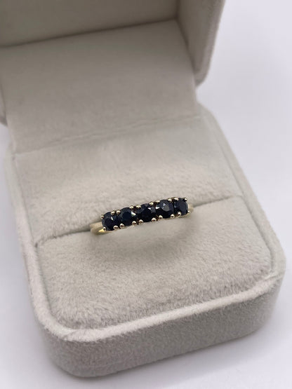 9ct gold sapphire ring