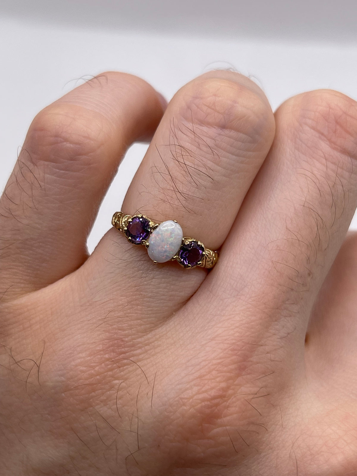 9ct gold opal and amethyst ring