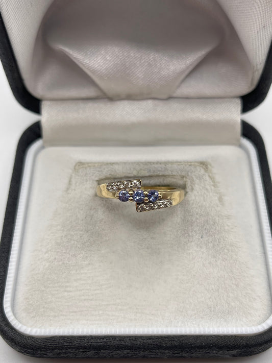 9ct gold tanzanite and zircon ring