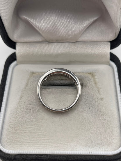 18ct white gold pink sapphire and diamond ring