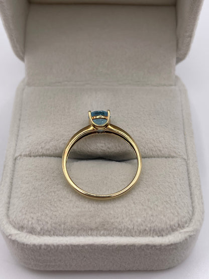 9ct gold blue topaz ring
