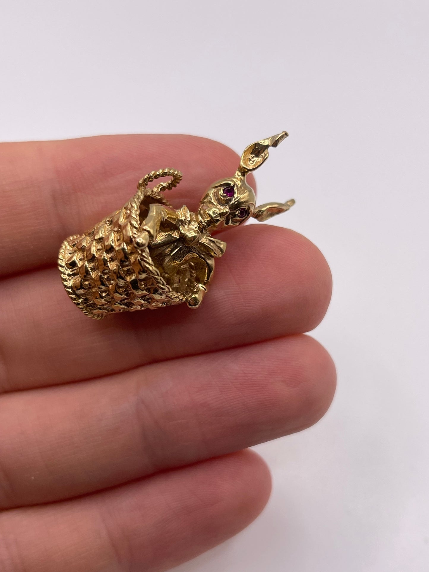 9ct gold ruby rabbit in a basket charm
