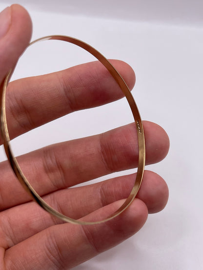 9ct gold bangle