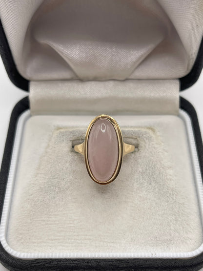 9ct gold rose quartz ring
