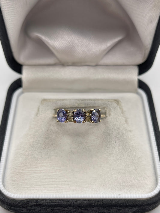 9ct gold tanzanite and zircon ring