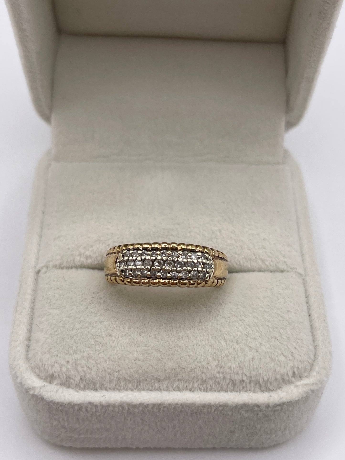 9ct gold diamond cluster ring