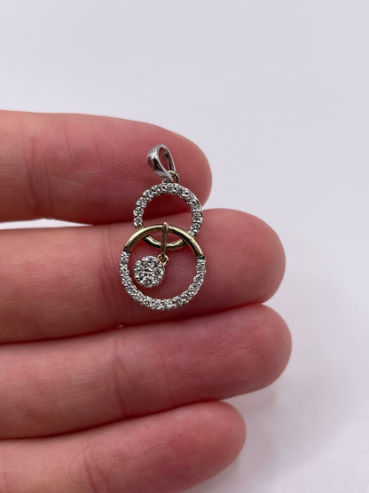 9ct tri gold diamond cluster pendant