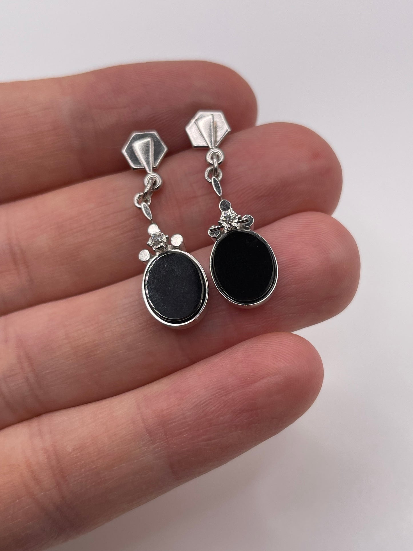 9ct white gold onyx and diamond earrings