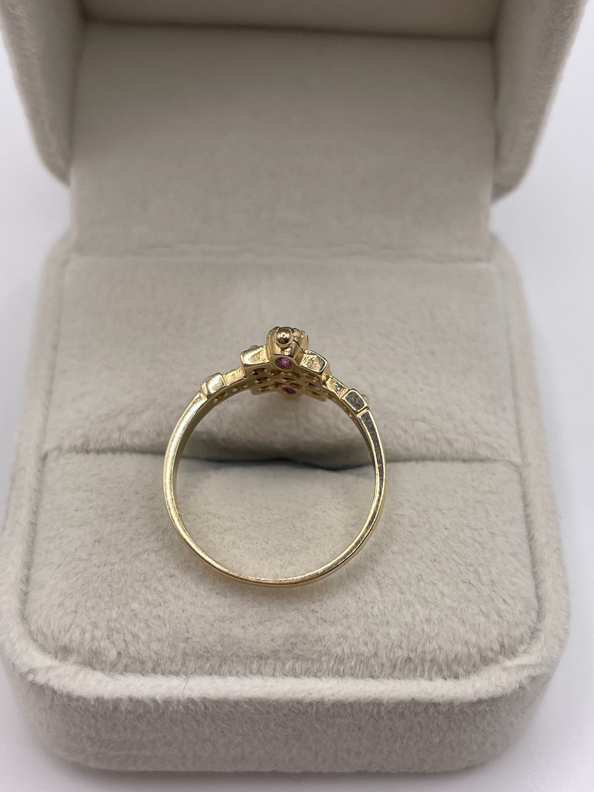9ct gold amethyst and pearl ring