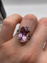 Load image into Gallery viewer, 9ct gold kunzite and zircon ring
