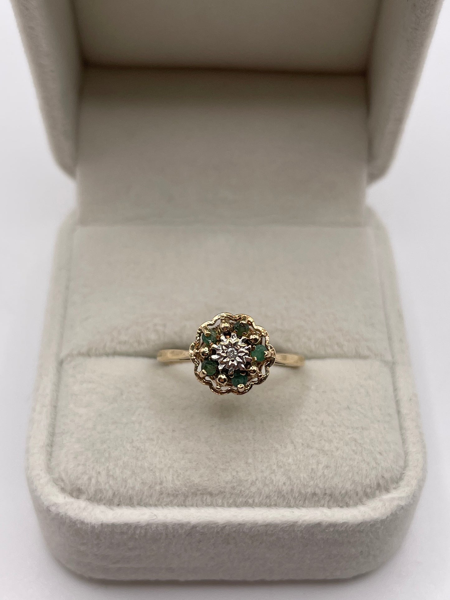 9ct gold emerald and diamond ring