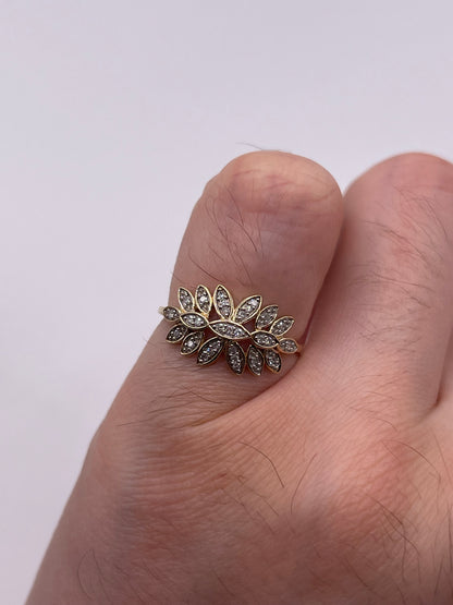 9ct gold diamond cluster ring