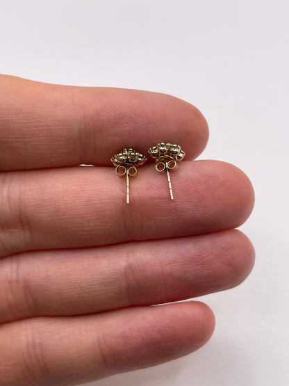 9ct gold emerald earrings