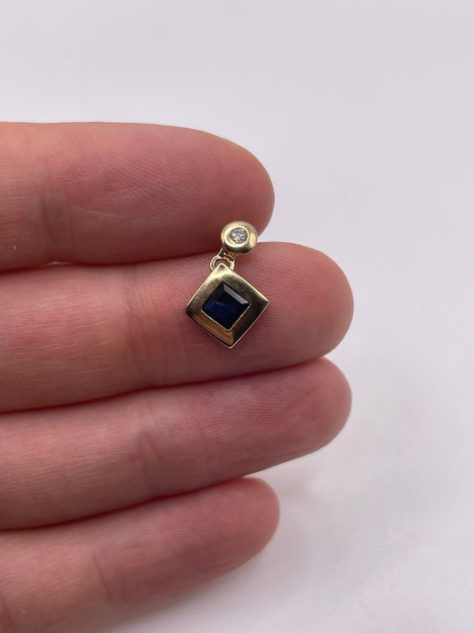 9ct gold sapphire and diamond pendant